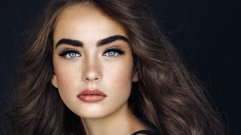 Jaký filler na obočí si vybrat? Tento návod vám poradí!
